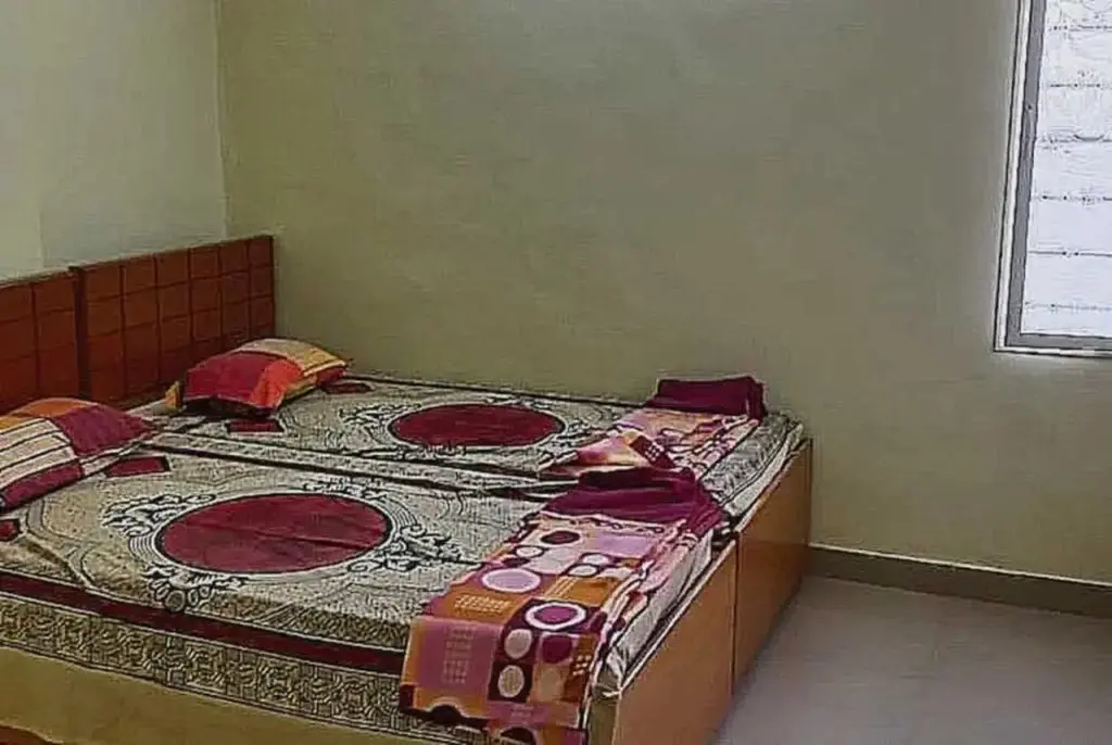 Хидерабад: POP 70389 Al Nizam Guest House