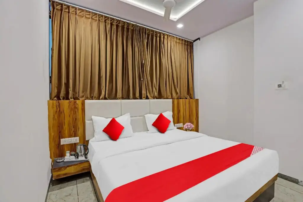 Сурат: Oyo Flagship 807009 Hotel Dumas Rooms & Restaurant