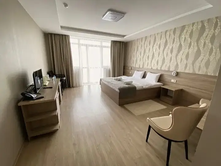Алушта: Отель PARK HOTEL ALUSTON