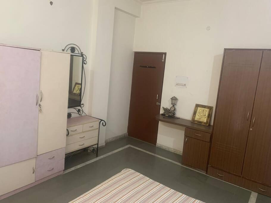 Бхопал: Beautiful Holiday Apartment