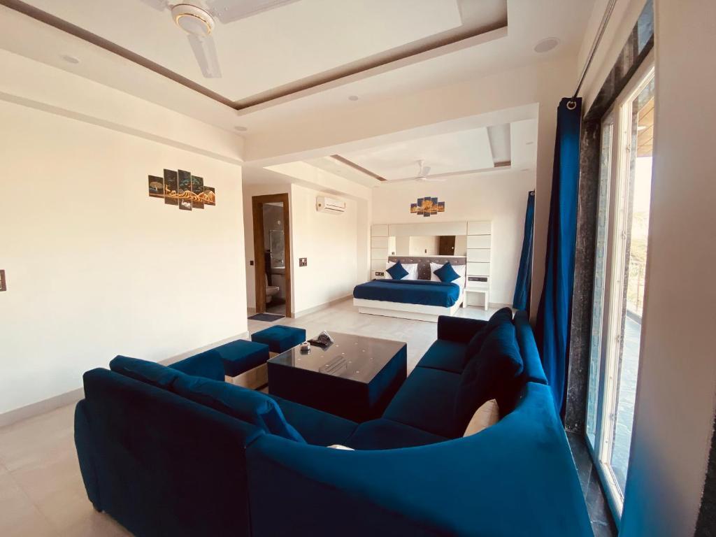 Нойда: The Metro Stay By F9 Hotels-Near Sector 18 Metro Station Noida