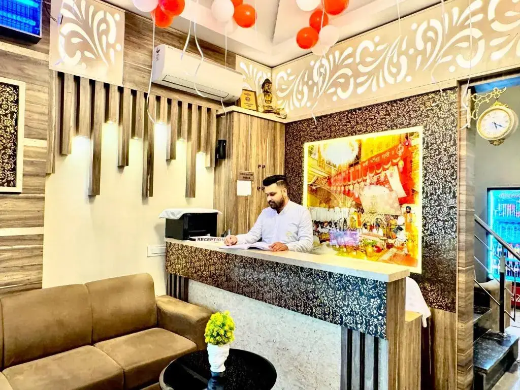 Hotel Heaven View - 50m From Golden Temple — фото 1