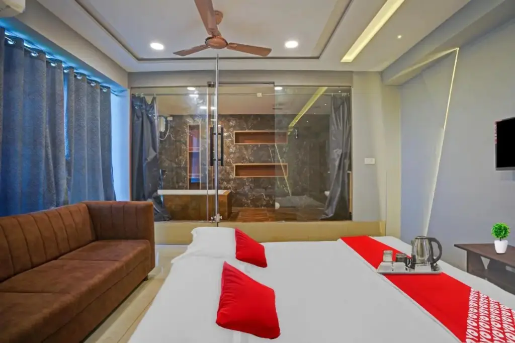 Сурат: Flagship Hotel Paradise
