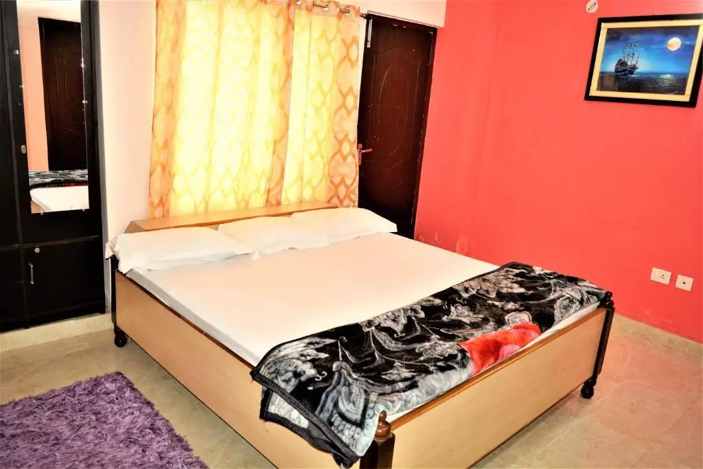 Pretty Garden View, 3BHK Furnished Flat near Kashi Vishwanath Temple — фото 1