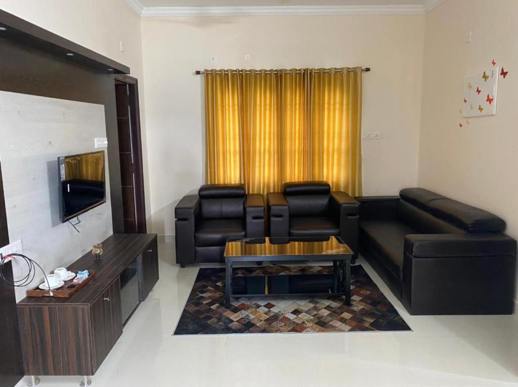 Om Srinivasa - Truly Homestay — фото 1