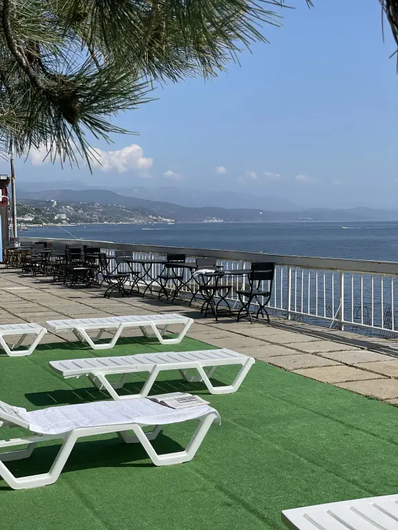 Алушта: Гостевой дом Пляжный
