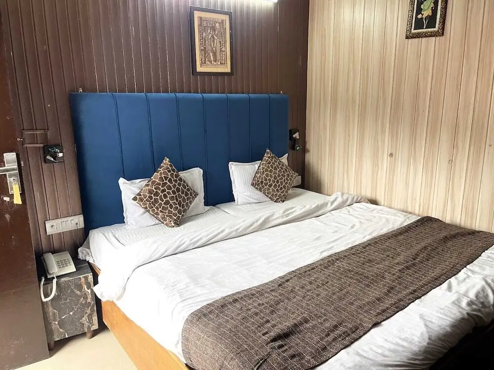 Массури: Hotel Amar