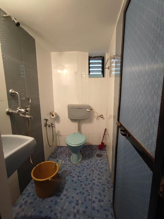 Арамбол: Moksha cafe rooms arambol beach