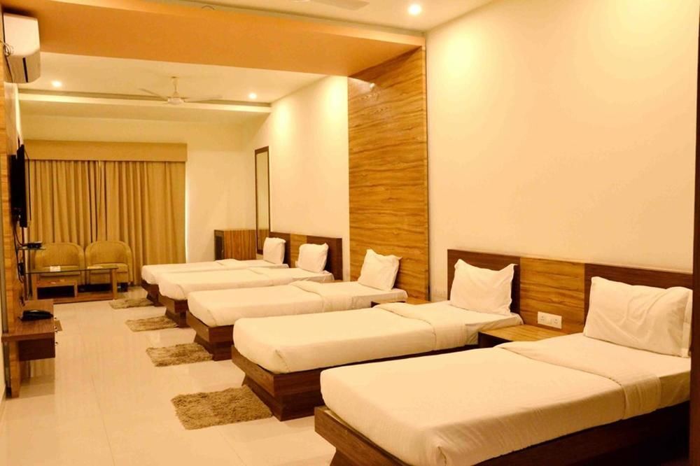 Удджайн: Meghdoot Hotel & Resort
