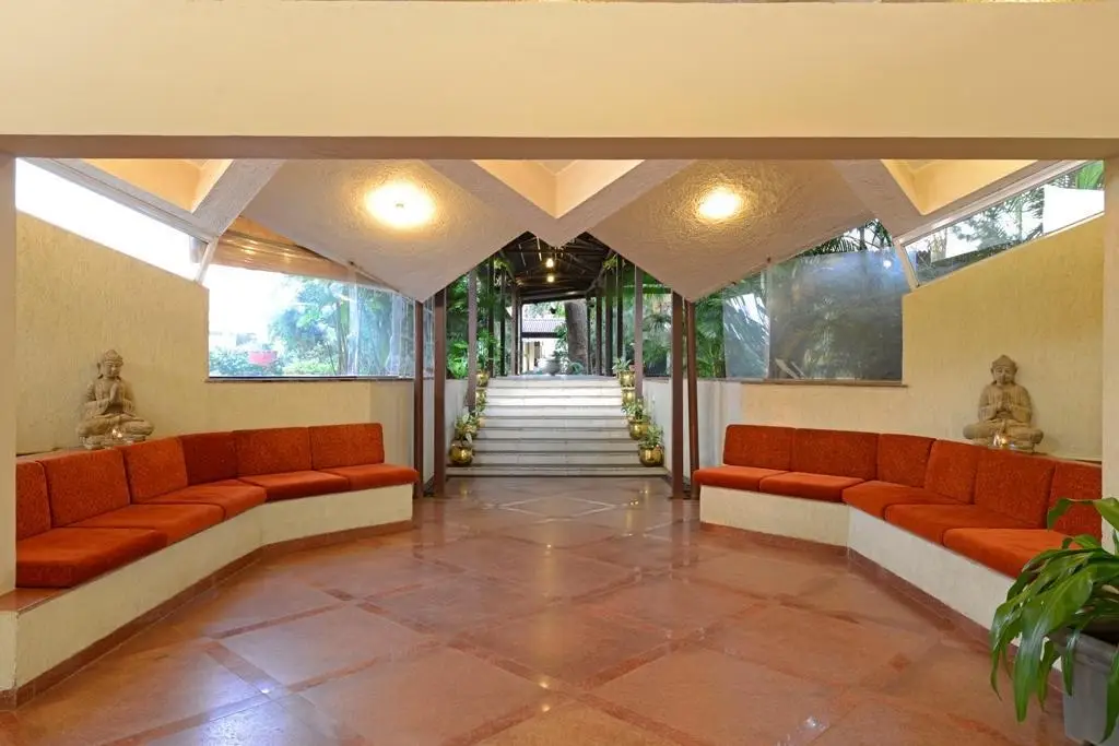 Хандала: Hotel Duke's Resort