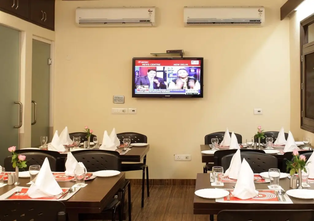 Нью-Дели: Stallen Suites Nehru Place