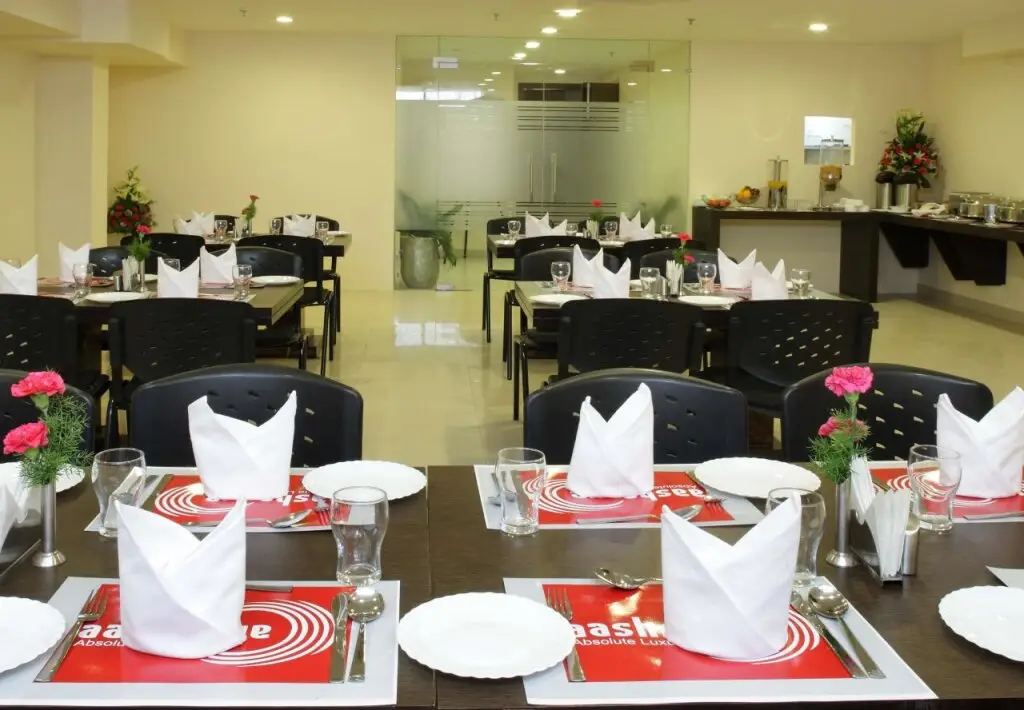 Нью-Дели: Stallen Suites Nehru Place