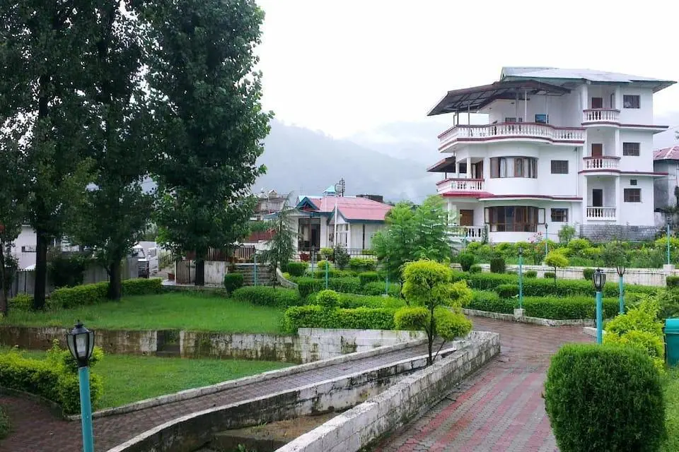 Кангра: Sai Gardens Holiday Resort & Country Club