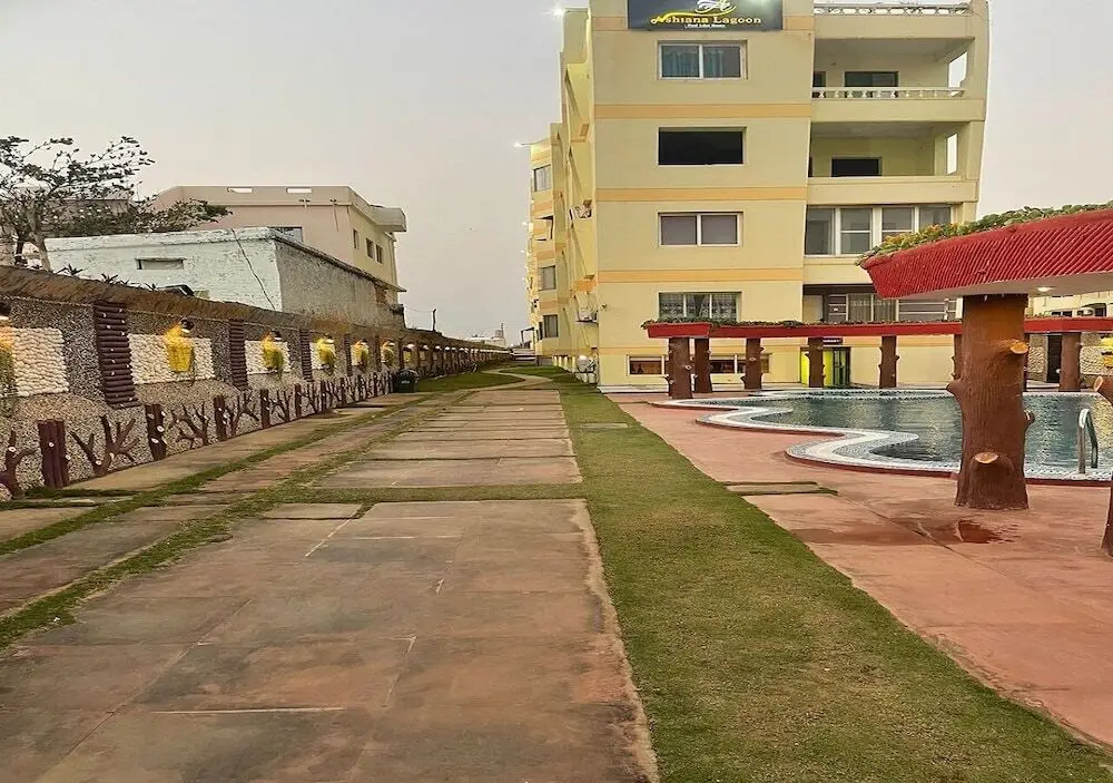 Ashiana Lagoon — фото 1