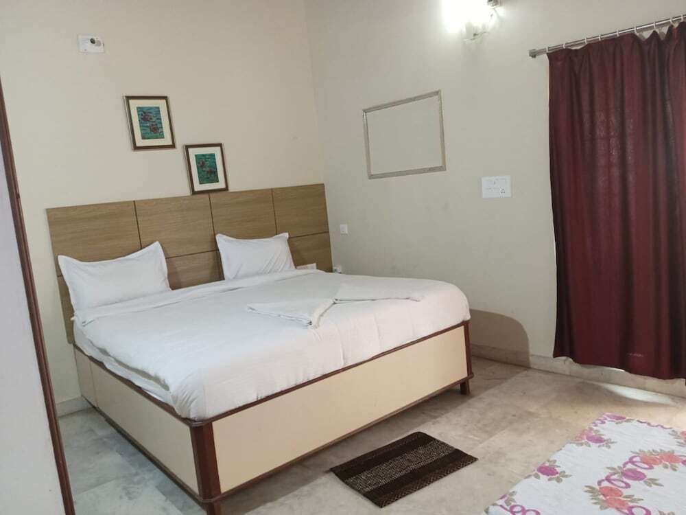 Пури: Chandan Resort