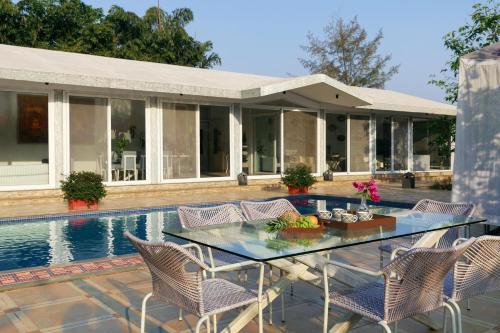 Breeze in the Hills 3BHK Luxury Pool Villa — фото 1