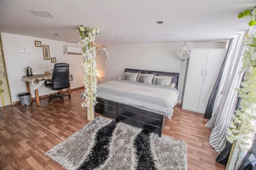 Мумбаи: OSI Service Apartments