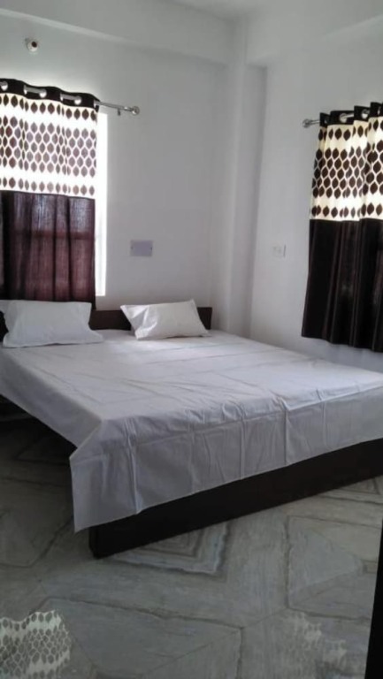 Варанаси: Goroomgo Shiv Ganga Guest House varanasi