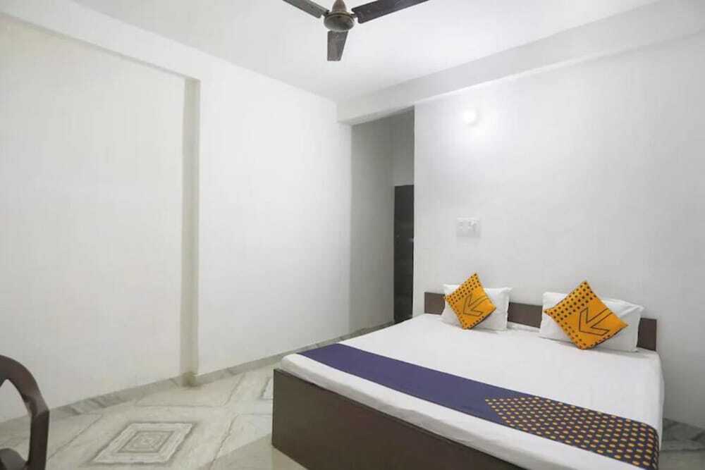 Варанаси: Goroomgo Shiv Ganga Guest House varanasi