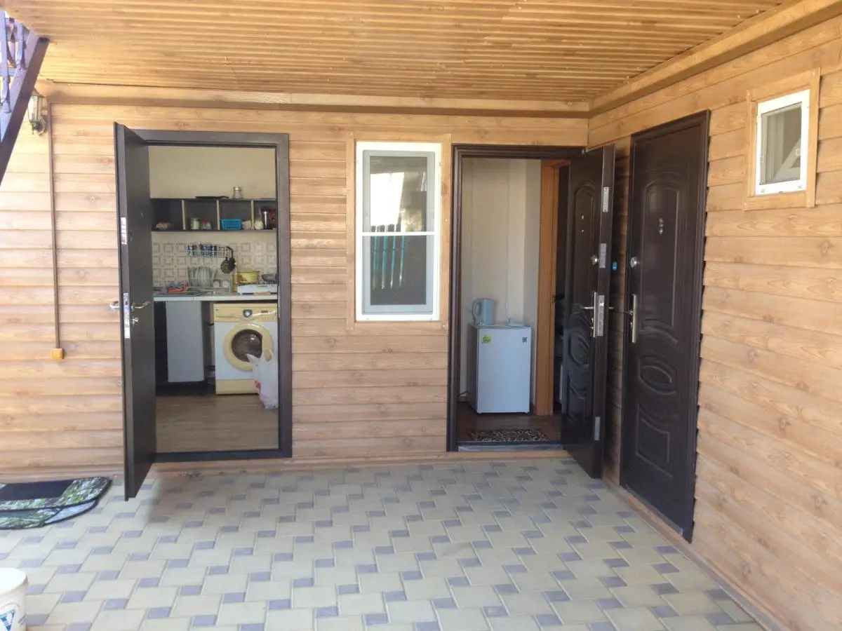 Голубицкая: Guesthouse Tatyana