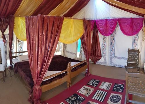 Каной: Melody Moon Desert Camp
