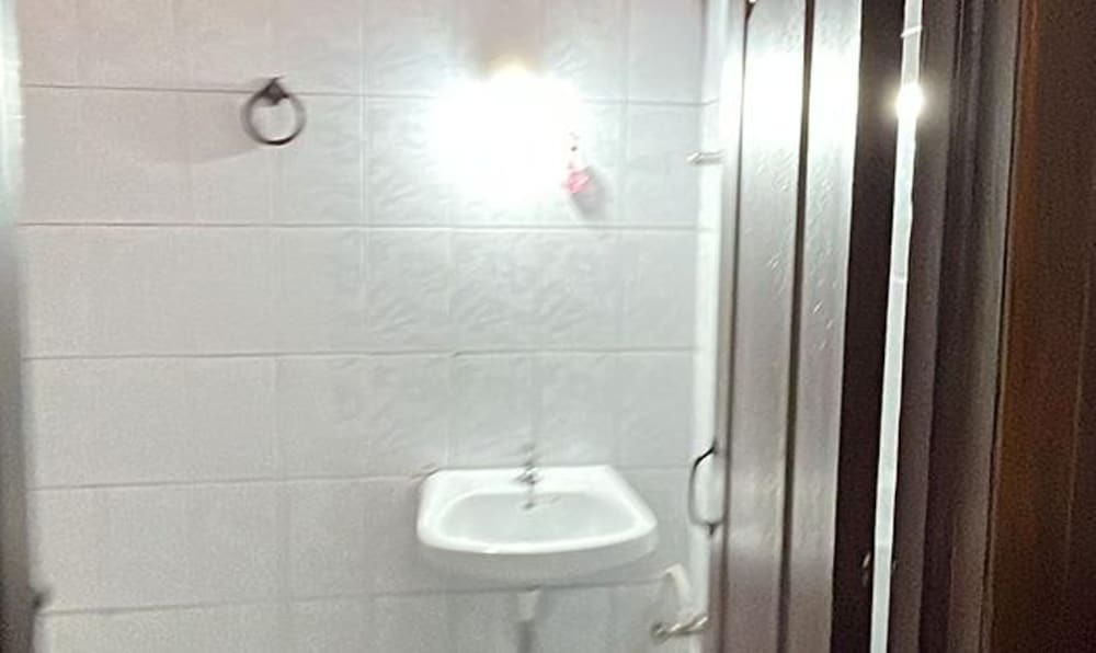 Кодайканал: Fabhotel Madhu Grand Residency