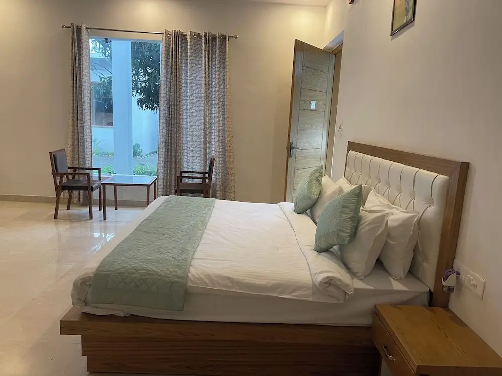 Наинитал: The White Oak Corbett Spa & Resort