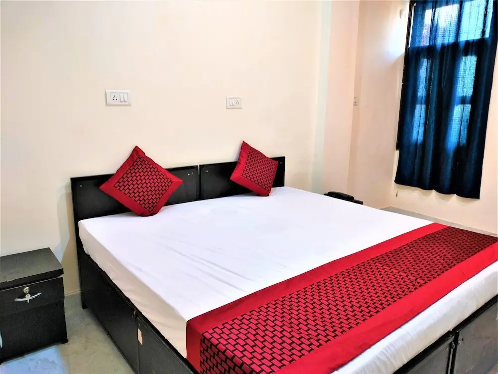 Нью-Дели: Comfort Inn Hotel.Near MayurVihar Metro1