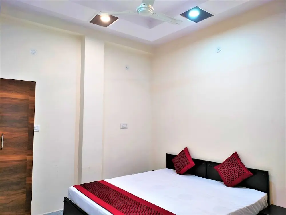 Нью-Дели: Comfort Inn Hotel.Near MayurVihar Metro1