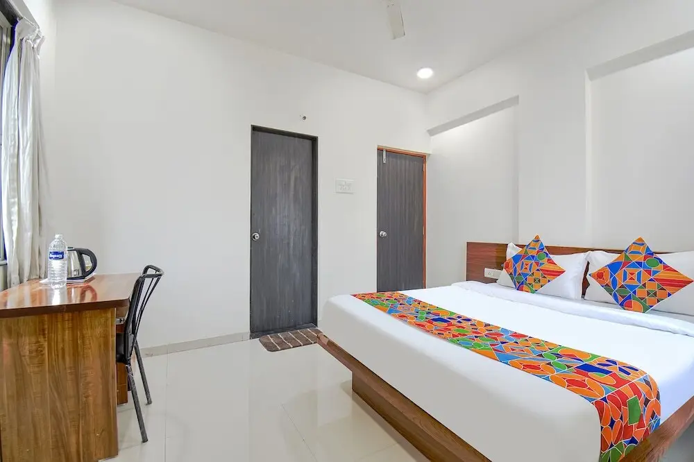 Пуна: Fabhotel Skylight Studio Rooms