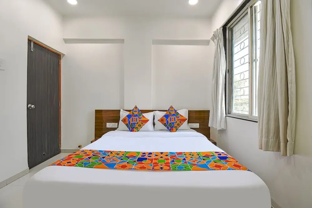 Пуна: Fabhotel Skylight Studio Rooms