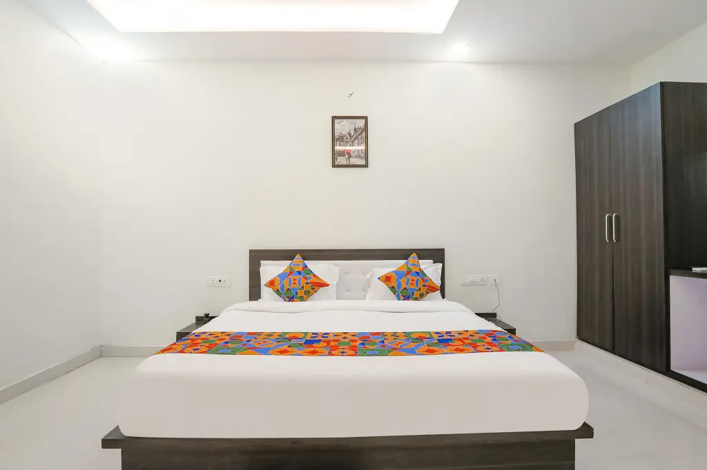 Лакхнау: Fabhotel Atharv Palace