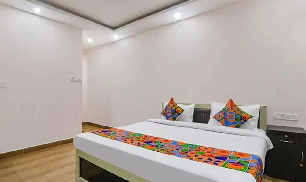 Джуси: Fabhotel Prayag Deep