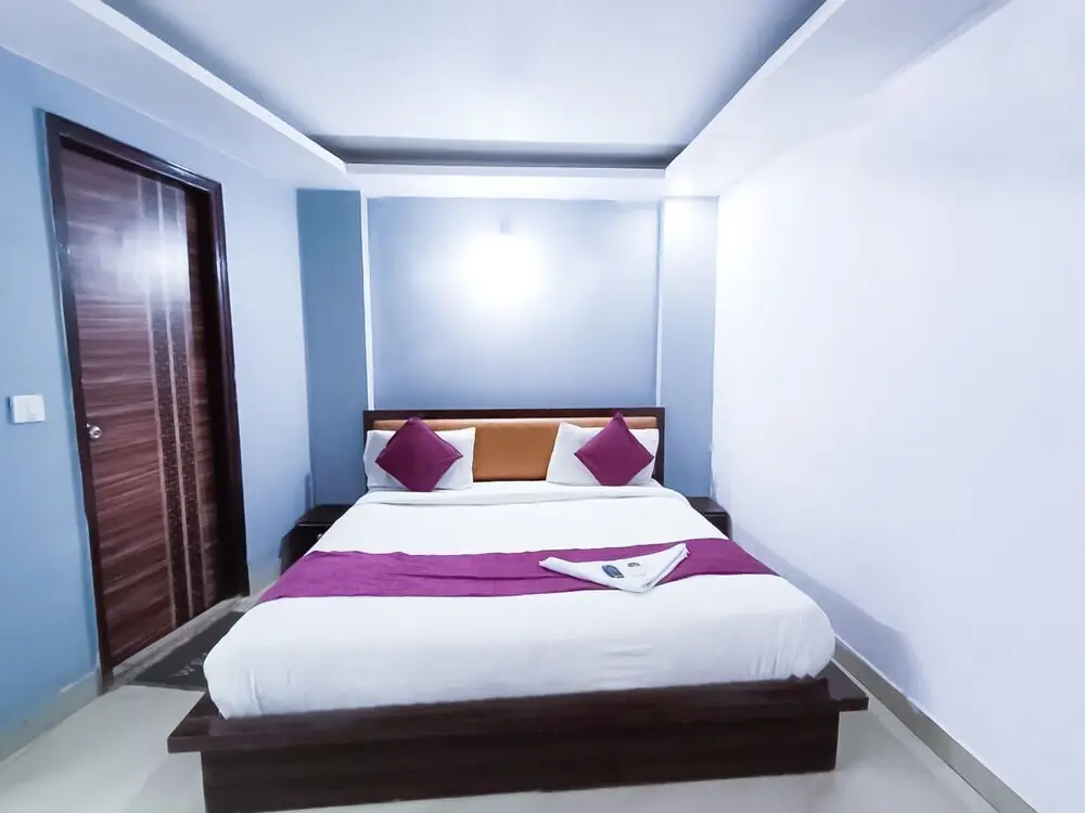 Нойда: Roomshala 039 Hotel Rk