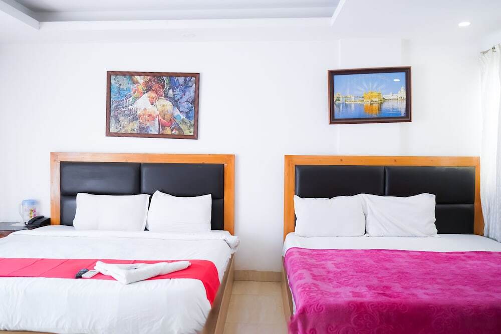 Нью-Дели: Roomshala 054 Hotel Mahal