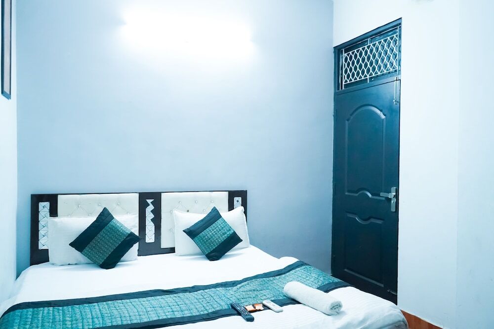 Нью-Дели: Roomshala 027 Prince Residency
