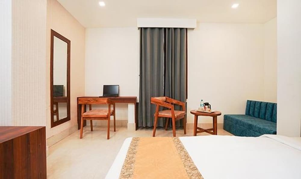 Гувахати: FabHotel Prime Royal Inn