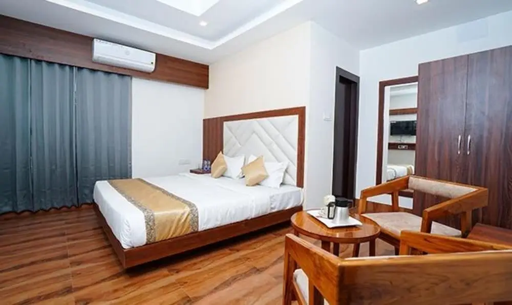 Гувахати: FabHotel Prime Royal Inn
