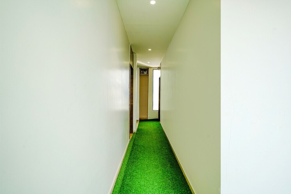Пуна: Fabhotel Kesar Inn