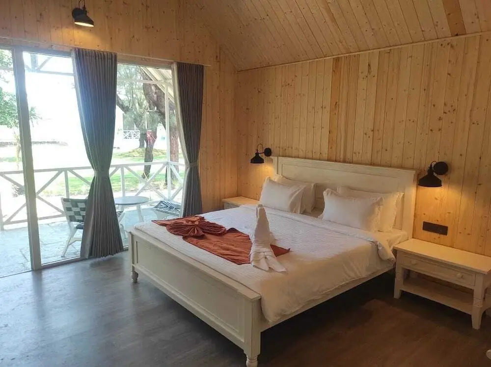 Силвасса: Praveg Beach Resort Lighthouse Daman
