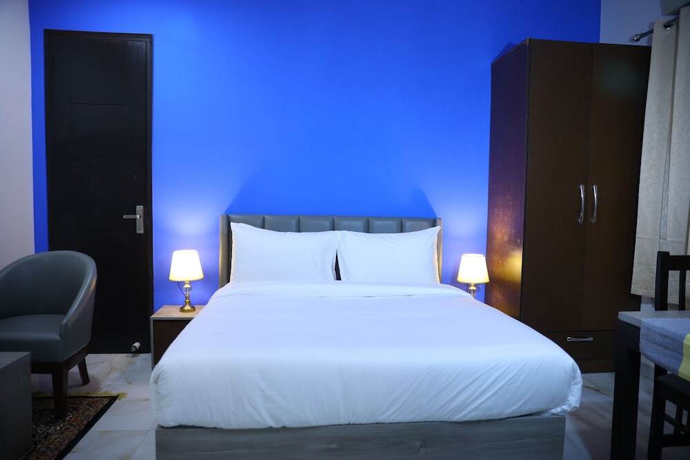 Гуруграм: The Ayali Suites & Apartments