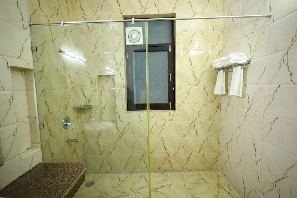 Гуруграм: The Ayali Suites & Apartments