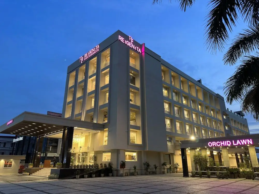Regenta Dehradun by Royal Orchid Hotels Limited — фото 1