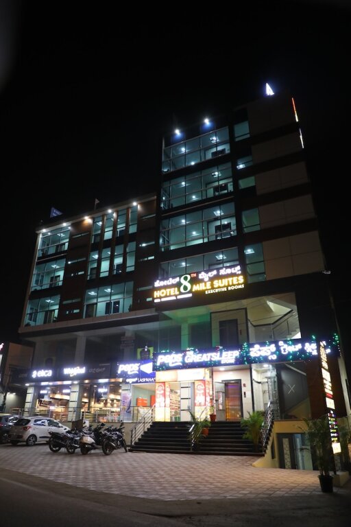 Бангалор: Hotel 8th Mile Suites