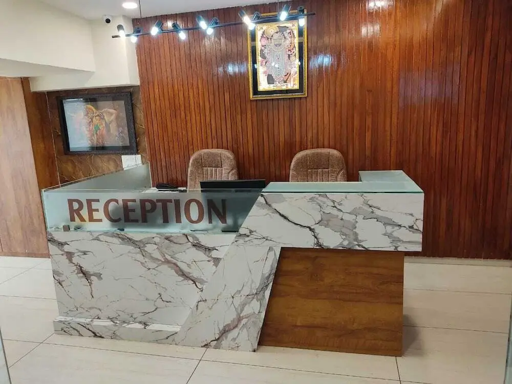 Вадодара: Hotel Krishna Villa