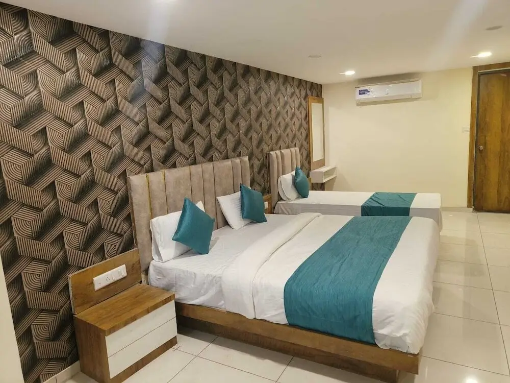 Вадодара: Hotel Krishna Villa