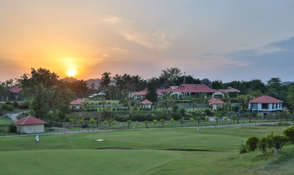 FHR Wilderness Lodge Chandigarh by TUTC — фото 1