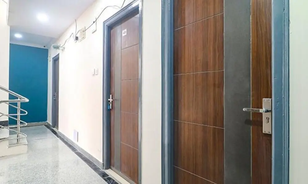 Хидерабад: FabHotel Broholic Suites I