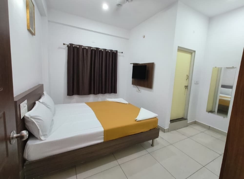 Шиккамагалуру: iROOMZ Relax Inn Lodge