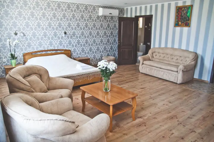 Керчь: Гостевой дом Travel House